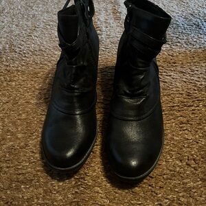 Sleek Black Ankle Boots for Women